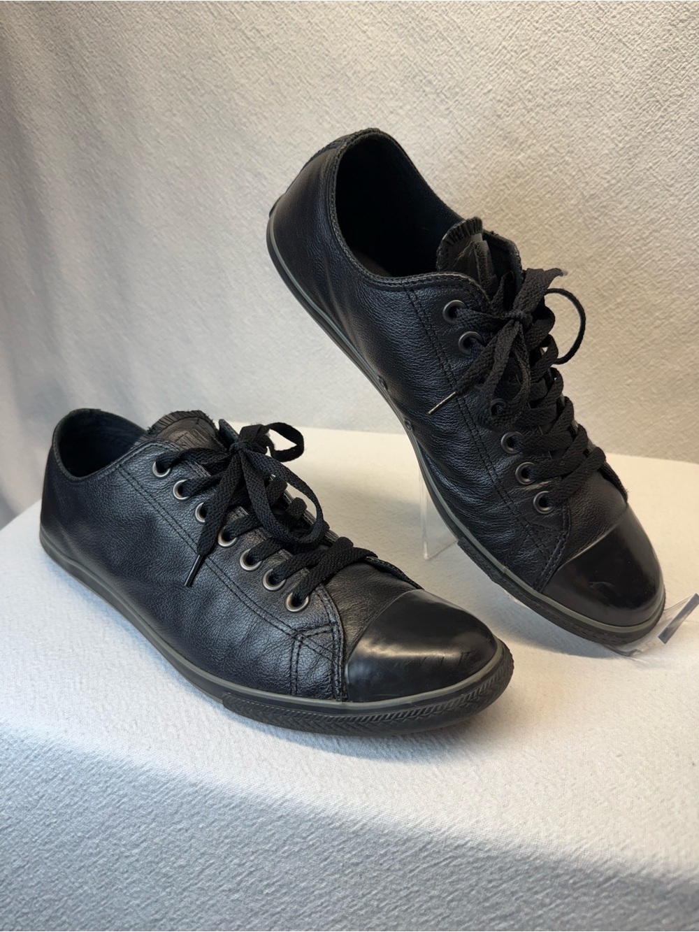 Converse Chuck Taylor All Star Slim/Lean Style Sneakers Black Leather + Toe Caps